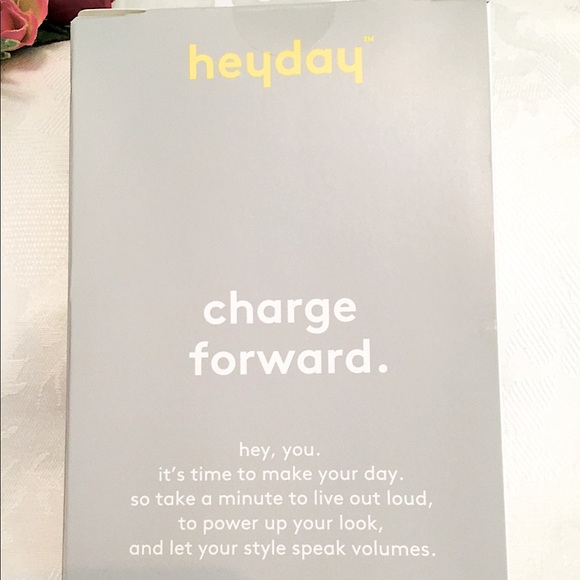 🍑NIB Heyday Pastel Marble Power Bank🍑 - Picture 6 of 7